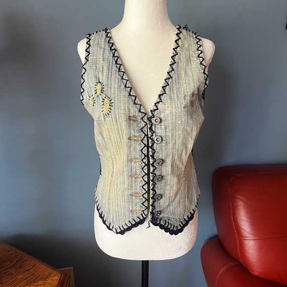 Vintage Parasuco boho distressed denim and crochet vest GUC - Picture 2 of 11